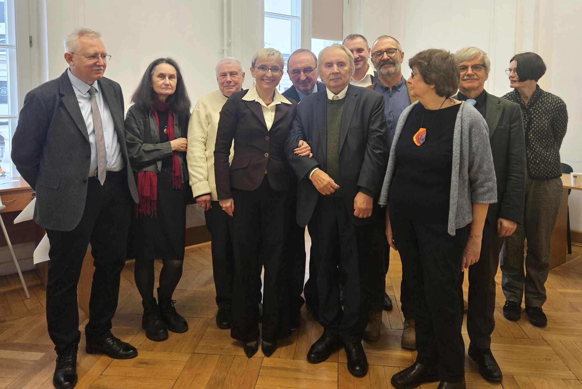 Zdjęcie przedstawia uczestników wydarzenia